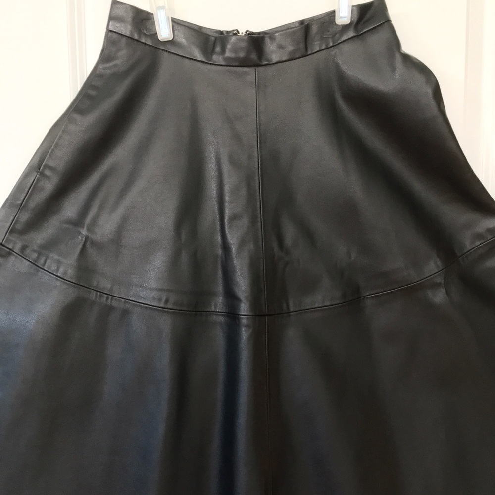 F21 Faux Leather Black Skirt w/ Pockets, Forever21, Size XS